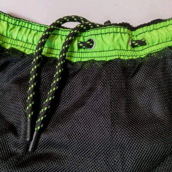 AussieBum Swim Trunk Shorts Men Small Line Black 2 Tone Camo Neon Green - Picture 13 of 16